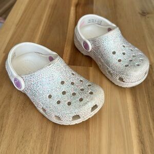 Toddler Glitter Crocs - size 7